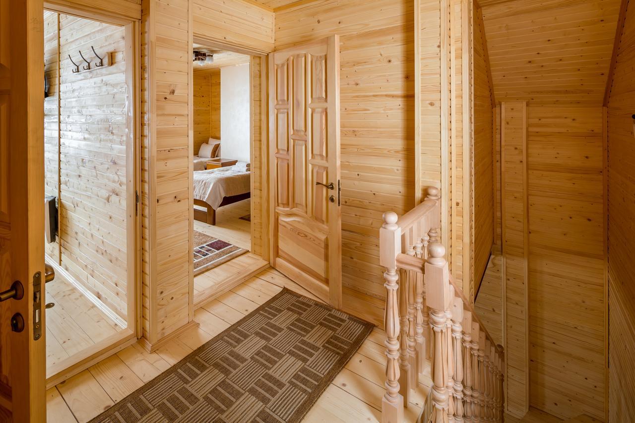 Family Hotel Kaskad Bukovel Extérieur photo