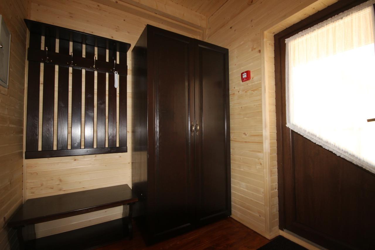 Family Hotel Kaskad Bukovel Extérieur photo
