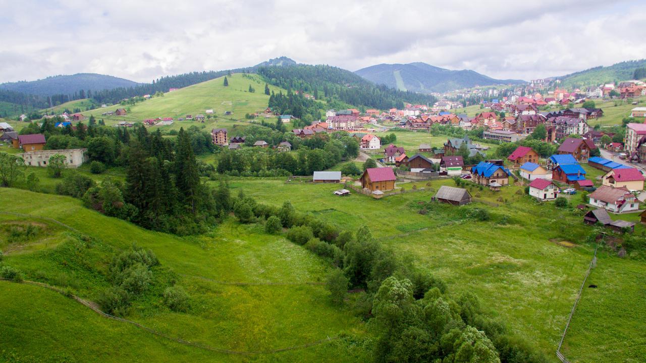 Family Hotel Kaskad Bukovel Extérieur photo